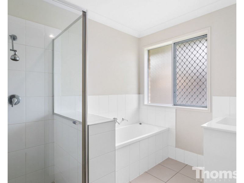 17 Sienna Drive, Morayfield QLD 4506