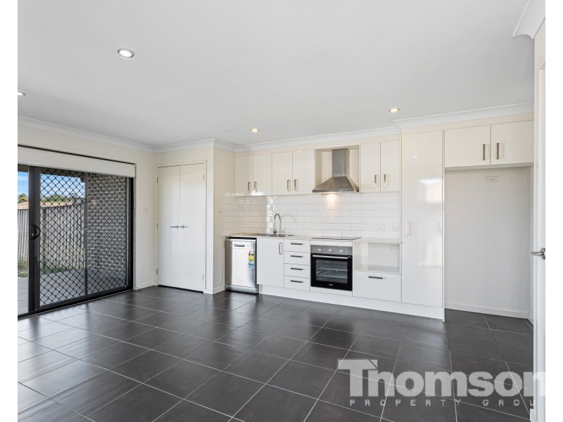 2/13 Lorikeet Parade, Dakabin QLD 4503