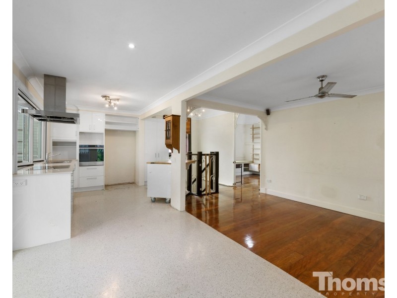 13 Cowen Street, Margate QLD 4019