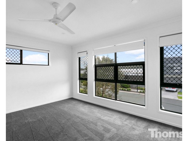 4 Lightning Street, Palmview QLD 4553