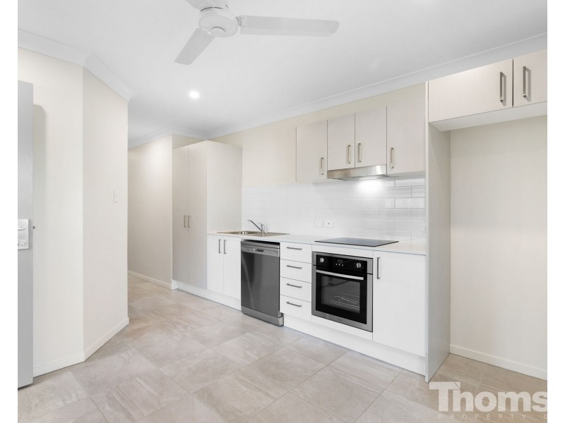 2/8 Grothe Street, Morayfield QLD 4506