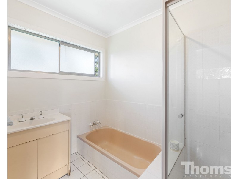 24 Pimelea St, Everton Hills QLD 4053