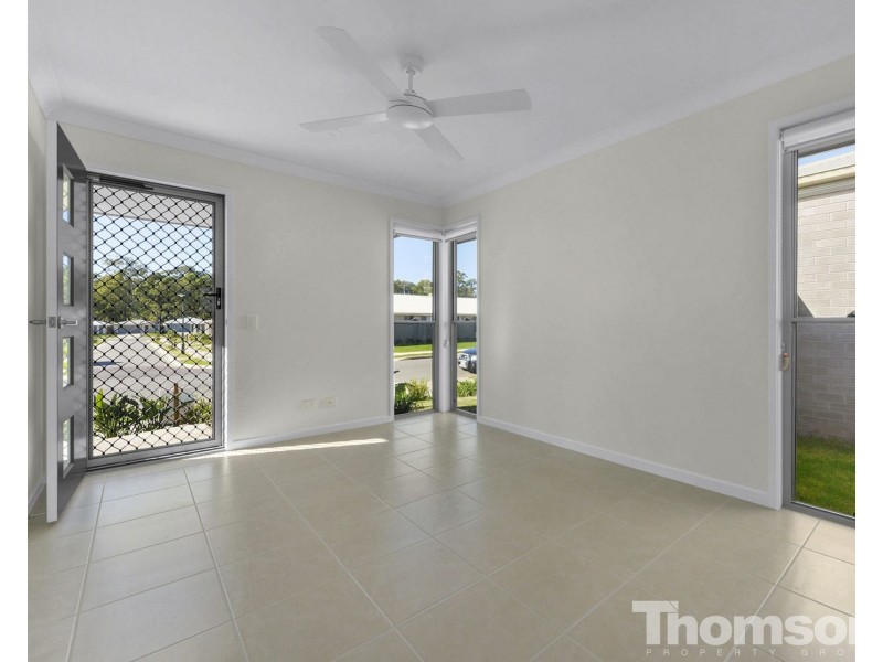 27 Midgley Street, Dakabin QLD 4503