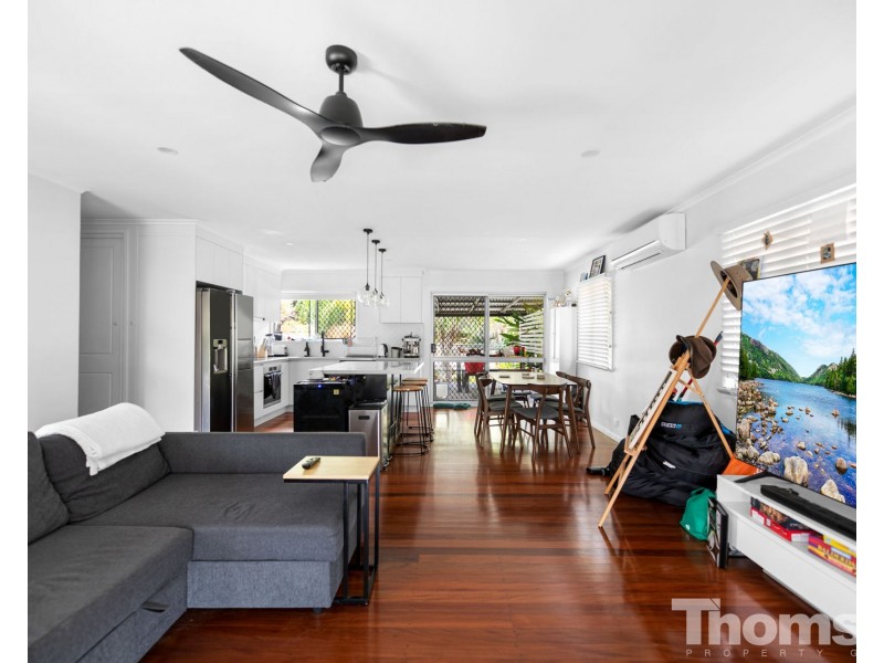 21 Pavonia Street, Everton Hills QLD 4053