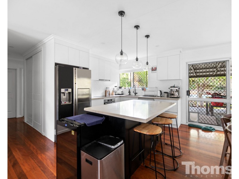 21 Pavonia Street, Everton Hills QLD 4053