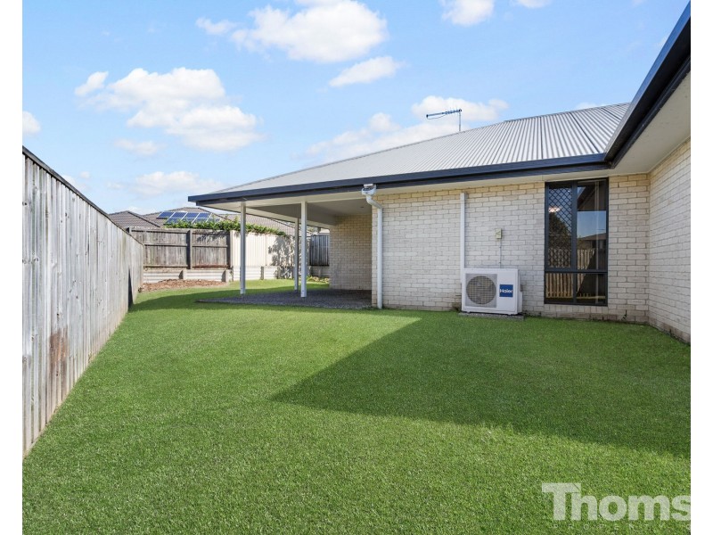 15 Toby Close, Kallangur QLD 4503