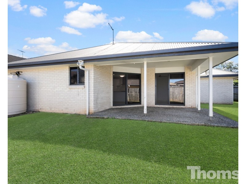 15 Toby Close, Kallangur QLD 4503