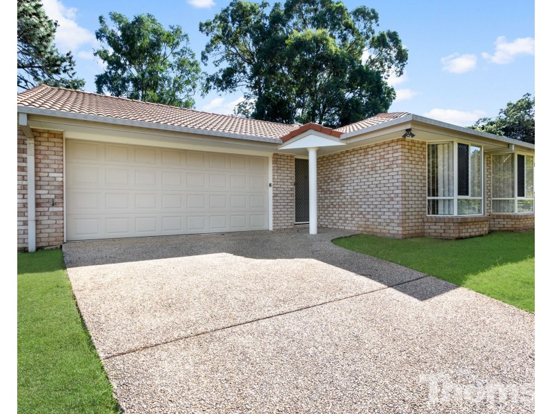 5 Kuhr Court, Kallangur QLD 4503