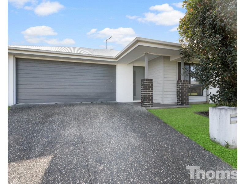 6 Awoonga Crescent, Morayfield QLD 4506