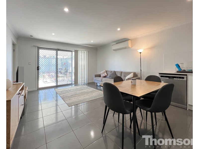 2/44 Coogera Court, Morayfield QLD 4506