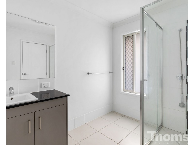 2/65 Celebration Crescent, Griffin QLD 4503