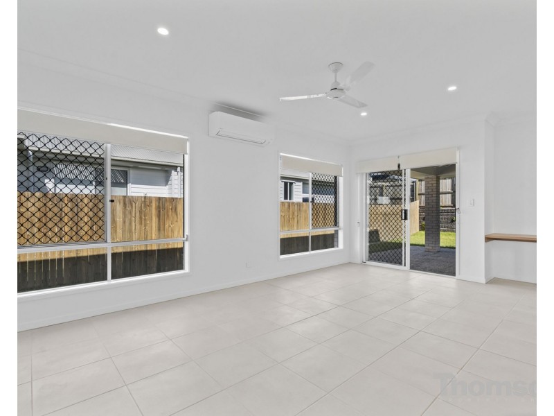 58 Tauton Way, Redland Bay QLD 4165