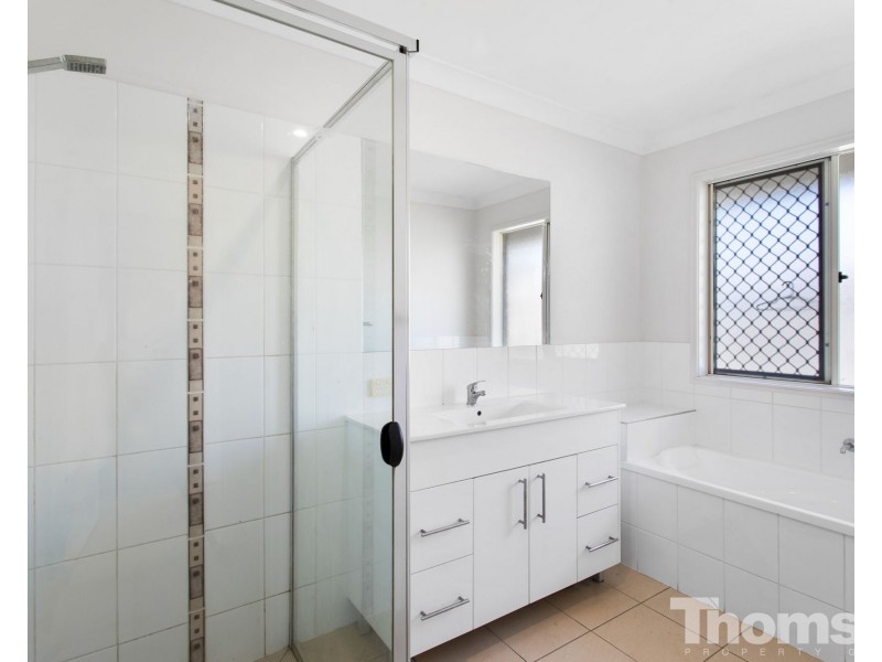 10 Friarscourt Road, Bellmere QLD 4510