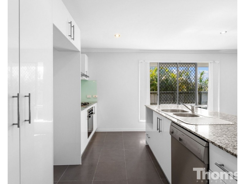 12 Wilton Court, Morayfield QLD 4506