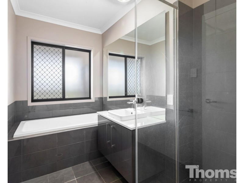 6 Sullivan Street, Dakabin QLD 4503