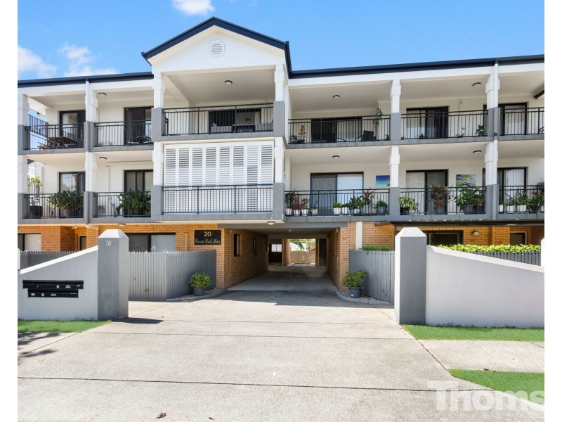 4/18-20 Wyllie Street, Redcliffe QLD 4020