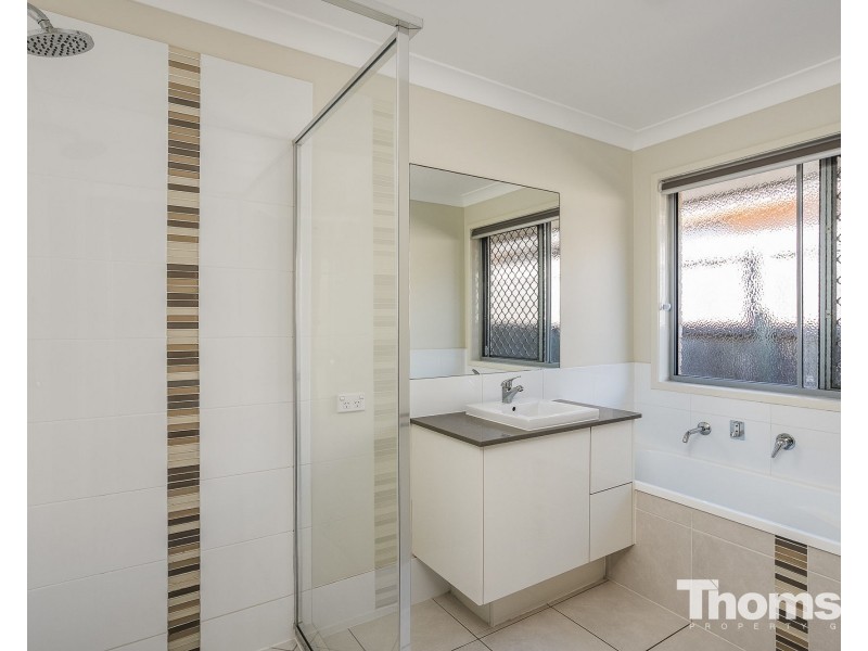 17 Sullivan Street, Dakabin QLD 4503