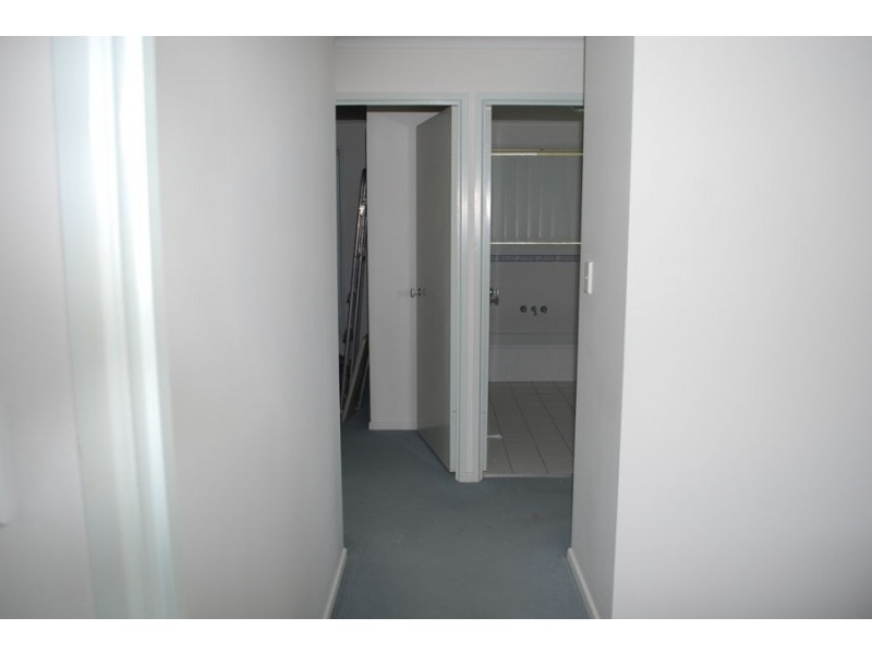 1/11 Sequoia Ct, Banora Point NSW 2486