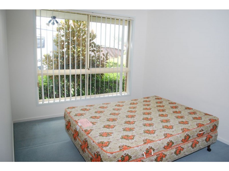 1/11 Sequoia Ct, Banora Point NSW 2486