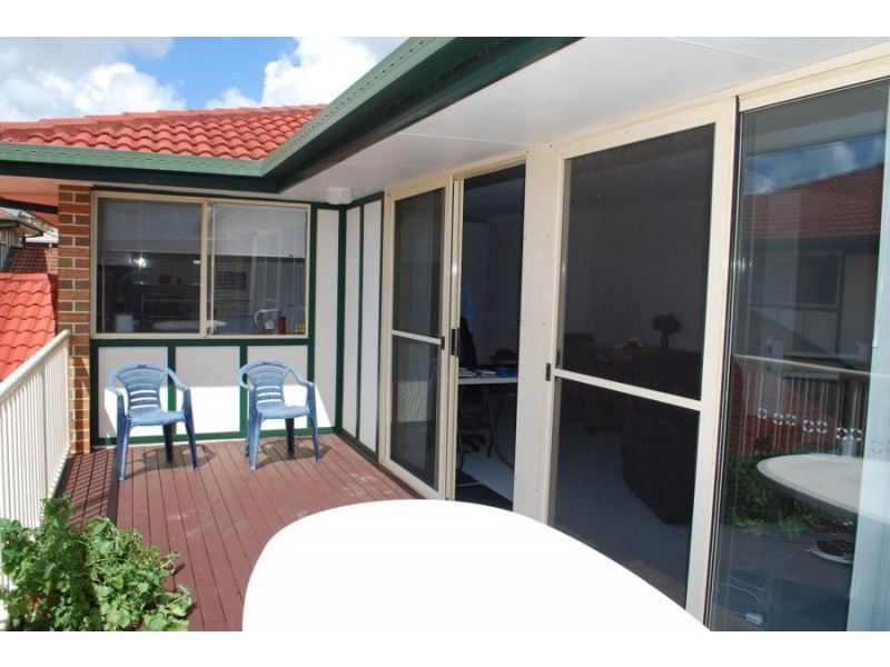 1/11 Sequoia Ct, Banora Point NSW 2486