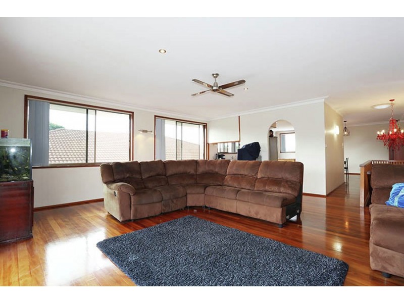 76 Jacaranda Avenue, Tweed Heads West NSW 2485