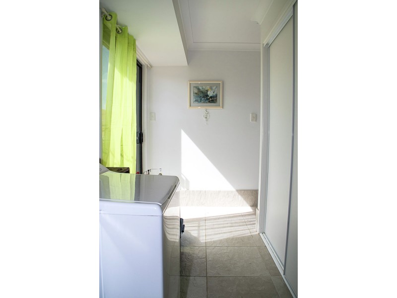 77 Botanical Circuit, Banora Point NSW 2486