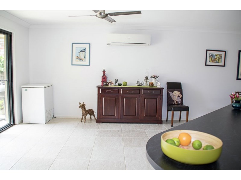 77 Botanical Circuit, Banora Point NSW 2486