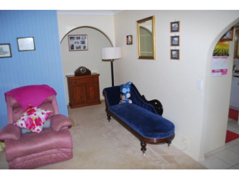 1/10 `Kildare Drive, Banora Point NSW 2486