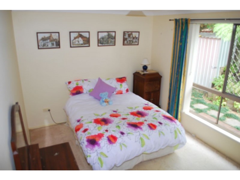 1/10 `Kildare Drive, Banora Point NSW 2486