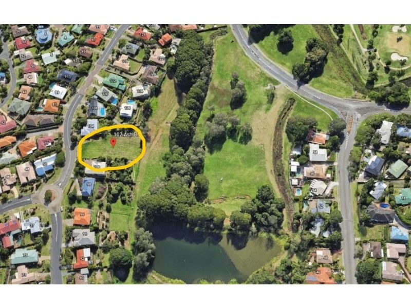 102 Ash Drive, Banora Point NSW 2486