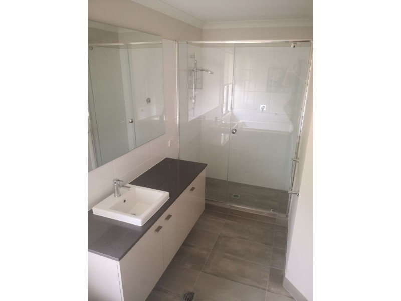 24 Ragnor Road, Hemmant QLD 4174