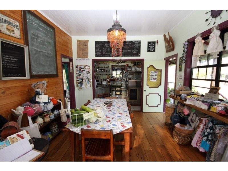 23 McPherson Street, Rosedale QLD 4674