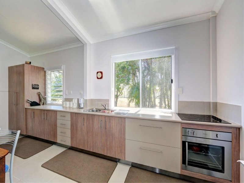 11 Island View Drive, Winfield QLD 4670