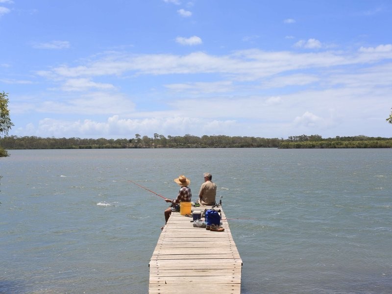 11 Island View Drive, Winfield QLD 4670