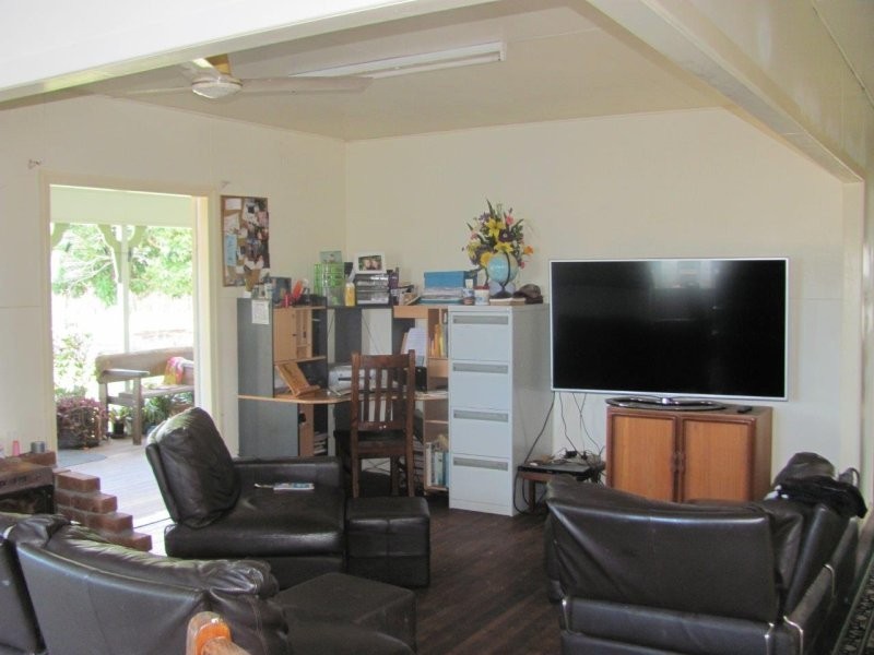 232 Petersens Road, Yandaran QLD 4673