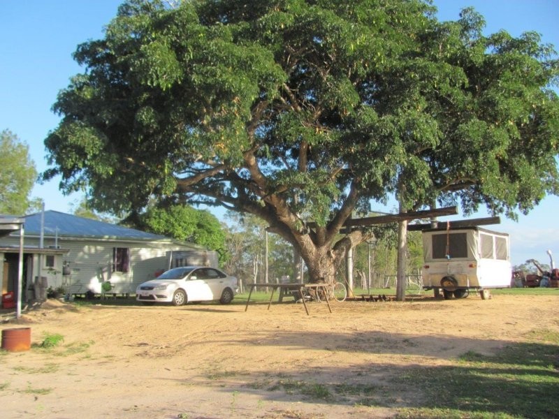 232 Petersens Road, Yandaran QLD 4673