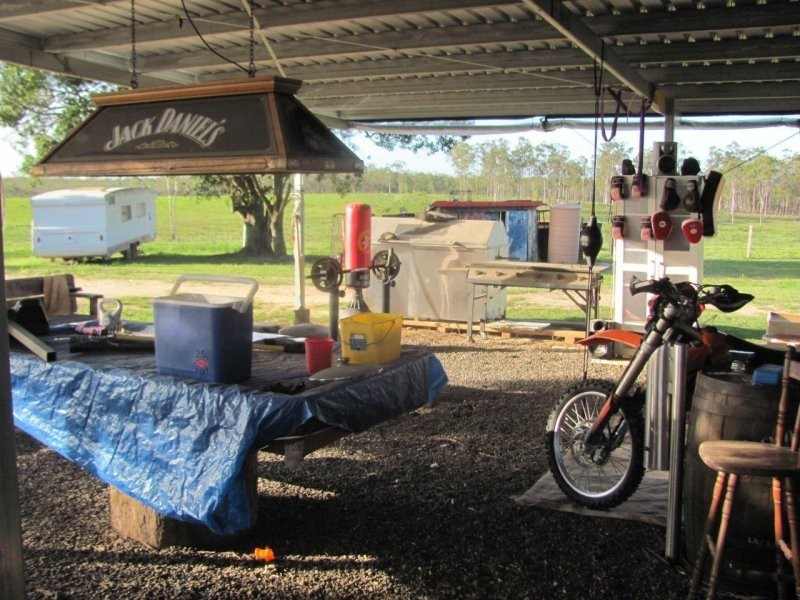 232 Petersens Road, Yandaran QLD 4673