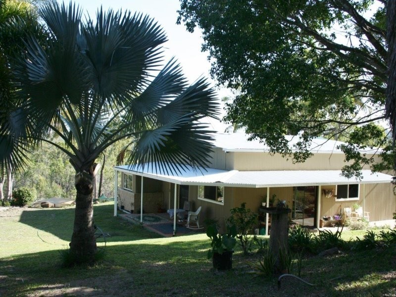 394 Capricornia Drive, Deepwater QLD 4674