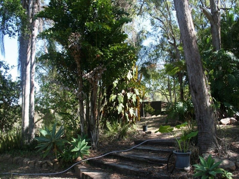 394 Capricornia Drive, Deepwater QLD 4674