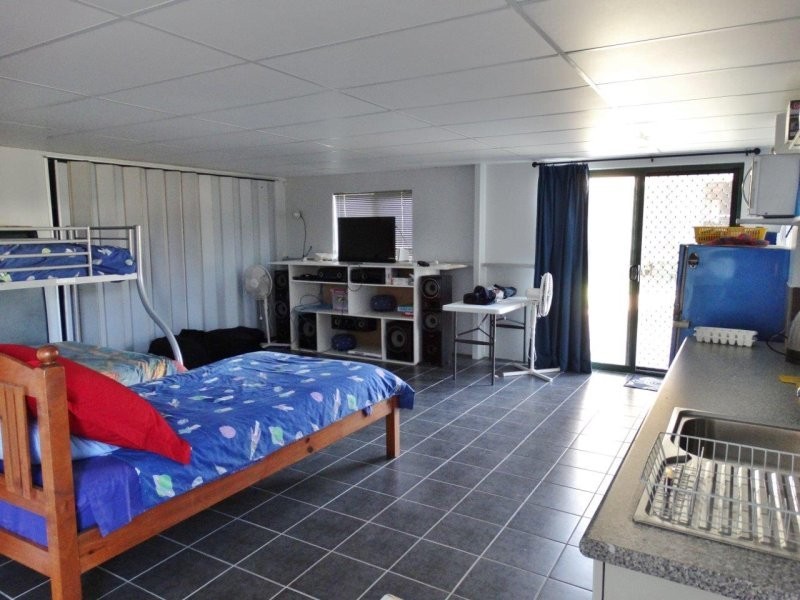 4 Pangola Street, Winfield QLD 4670