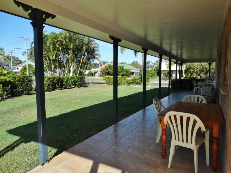 3 Island View Drive, Winfield QLD 4670