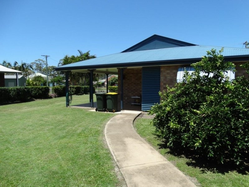 3 Island View Drive, Winfield QLD 4670