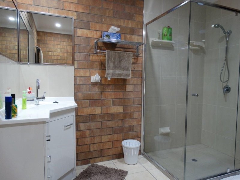 3 Island View Drive, Winfield QLD 4670