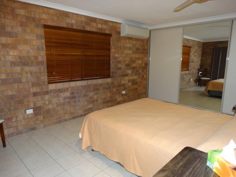 3 Island View Drive, Winfield QLD 4670