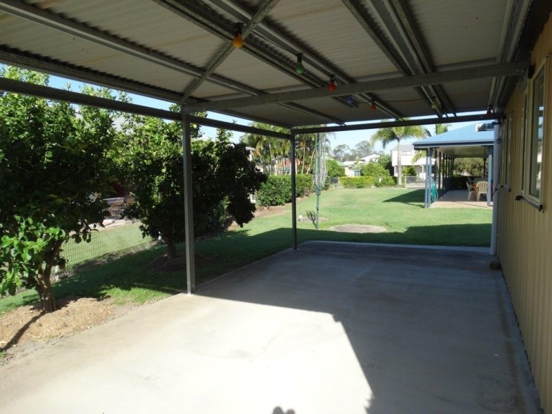 3 Island View Drive, Winfield QLD 4670