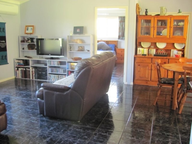 33 Taunton Road, Euleilah QLD 4674