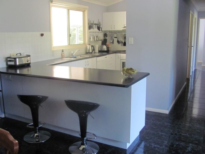 33 Taunton Road, Euleilah QLD 4674