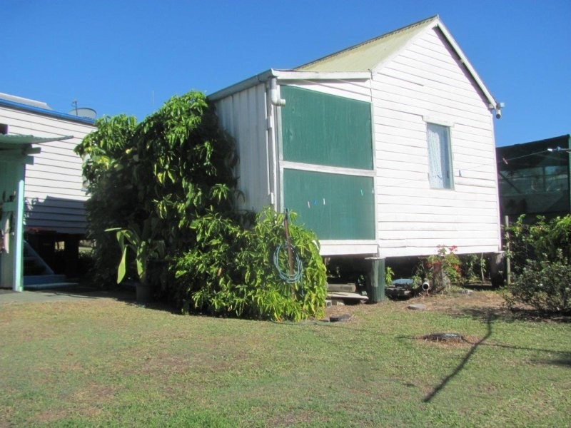 11 McPherson Street, Rosedale QLD 4674