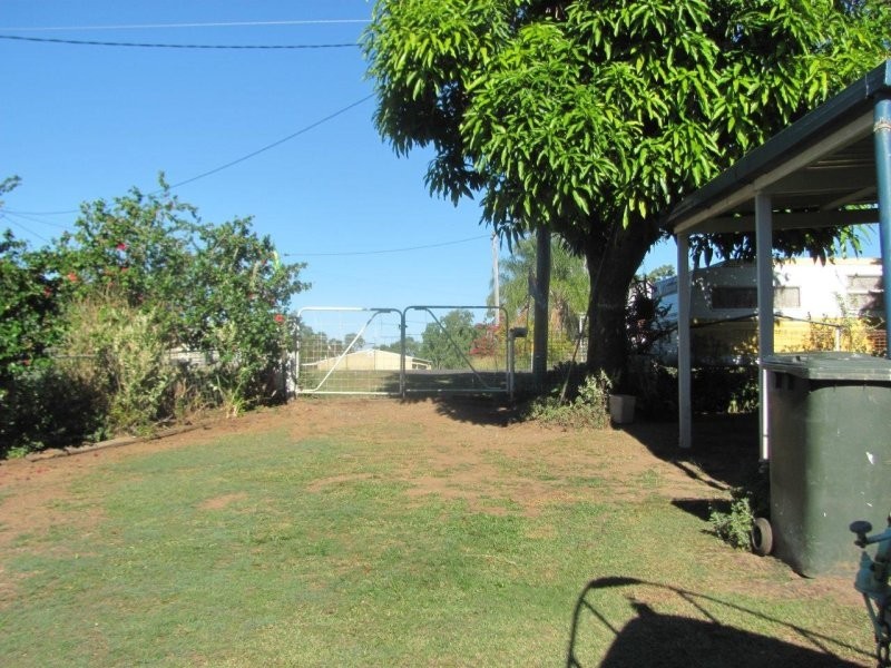 11 McPherson Street, Rosedale QLD 4674