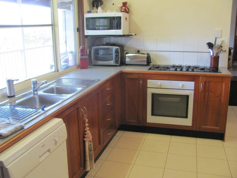 1341 Tableland Road, Mount Maria QLD 4674